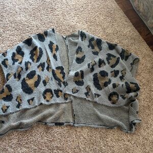 Leopard Print Gray Sweater